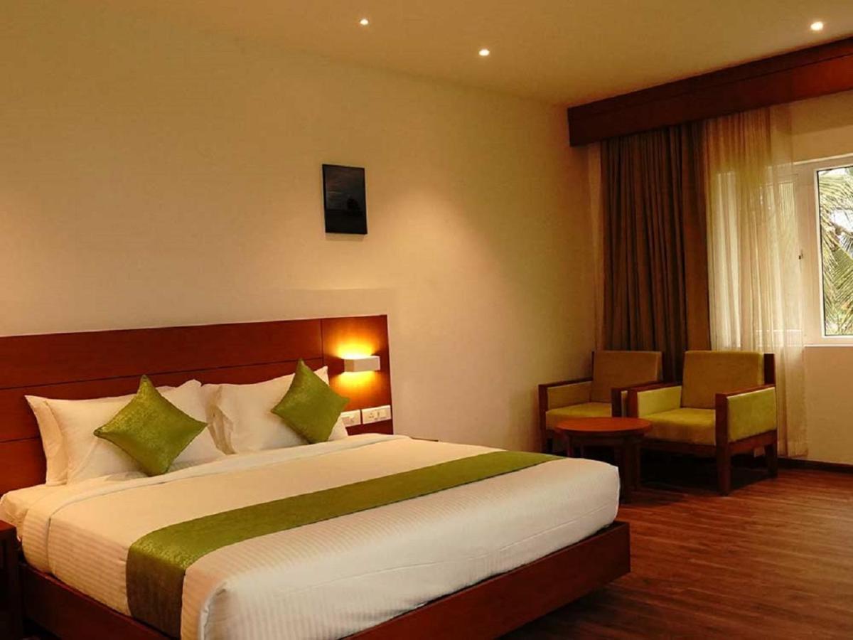 Dass Regency Thrissur Exterior photo