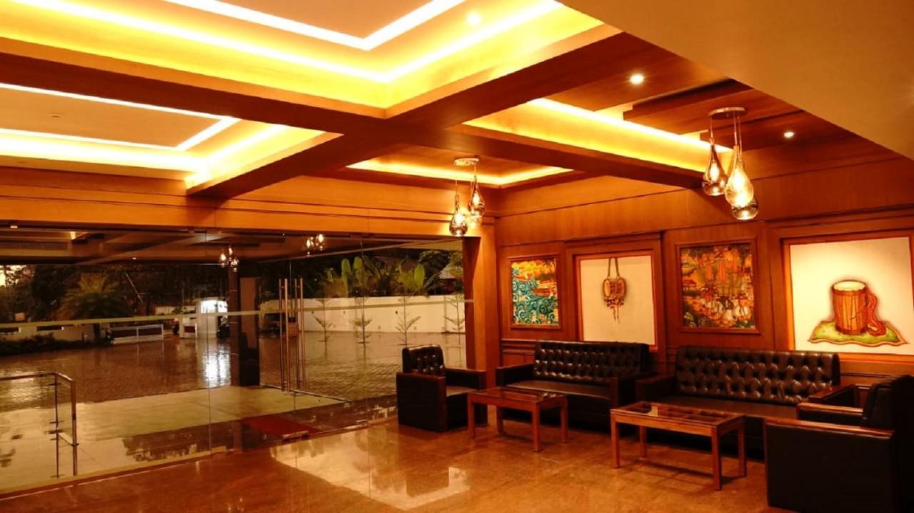 Dass Regency Thrissur Exterior photo